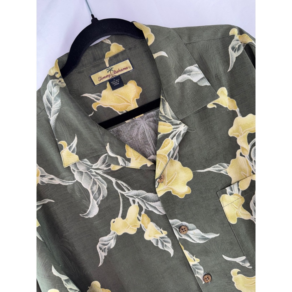 Tommy Bahama Silk Button Up Shirt‎ Floral Olive Green Yellow Mens Large
